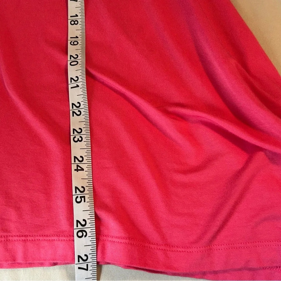 Soft Surroundings Timely Tunic Top Petite Med Pink Shark Bite Hem Short Sleeve - Picture 8 of 8